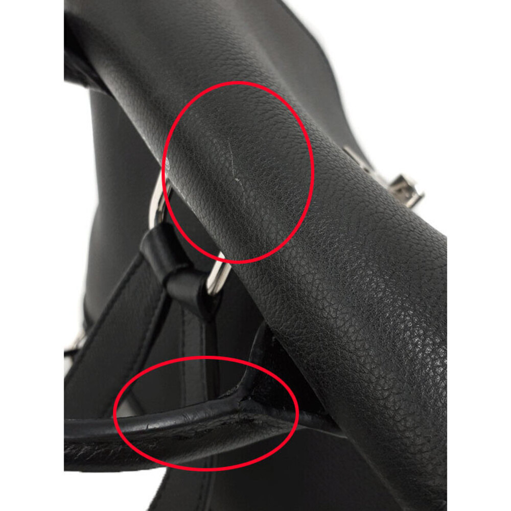 Louis Vuitton Lock Me Backpack - Picture 7 of 9